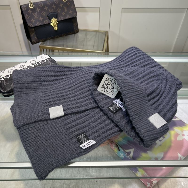 Loewe Caps Scarfs